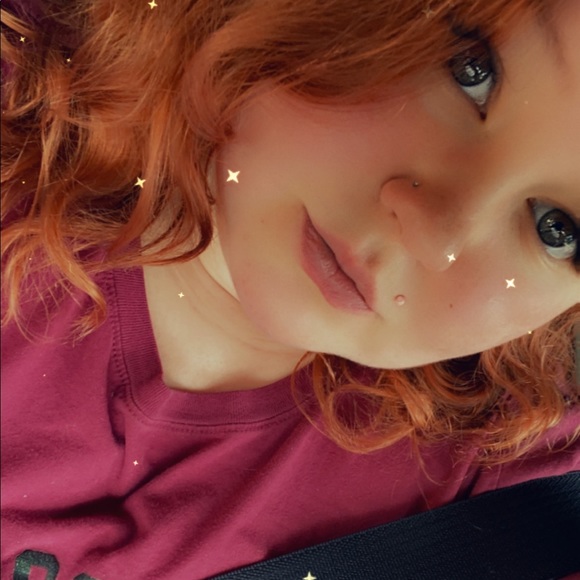 Meet your Posher, Crystal - Picture 1 of 1